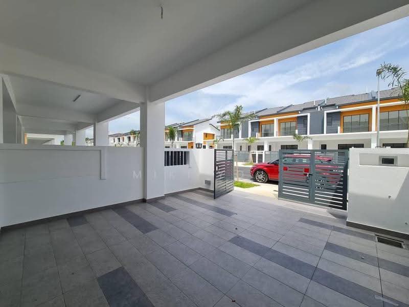 2-storey Terraced House for Rent in Telok Panglima Garang (Selangor) - Miki You - Exterior - PropertyGuru.com.my