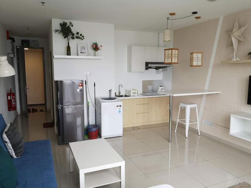 Service Residence for Sale at Pinnacle Petaling Jaya - Rosaline Law - Kitchen - PropertyGuru.com.my
