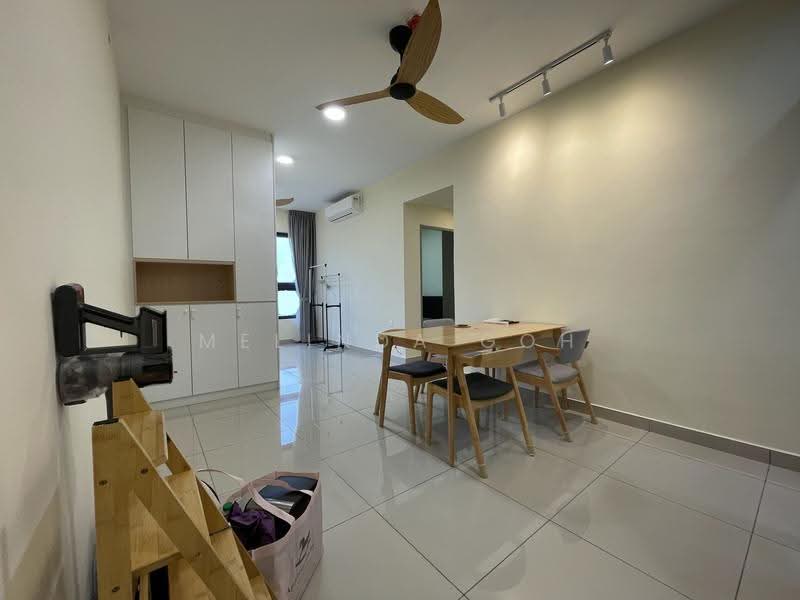 Kediaman Servis untuk Dijual di M Vertica - Melinda Goh - Dining Room - PropertyGuru.com.my