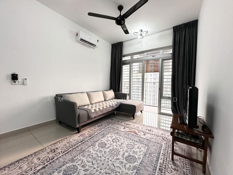 Kondominium untuk Disewa di Residensi Sakura - Ameer Mujahid - Living Room - PropertyGuru.com.my