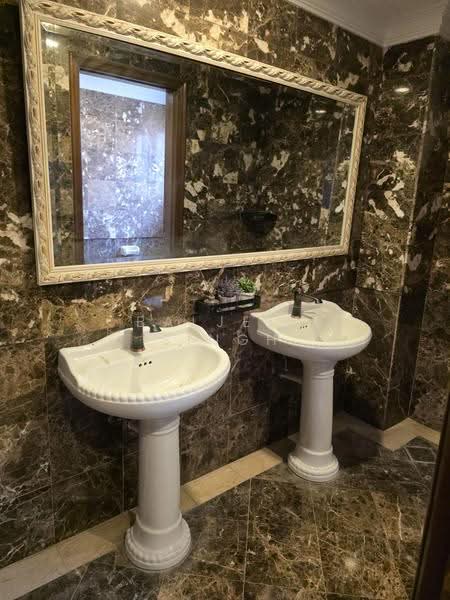 Bungalow House untuk Dijual di Kelana Jaya (Petaling Jaya) - Baljeet Singh - Bathroom - PropertyGuru.com.my