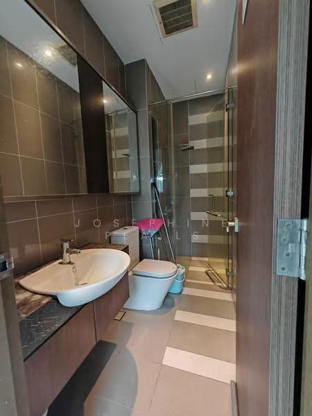 Semi-Detached House for Sale in Seri Kembangan (Selangor) - Josephine Pea LS - Bathroom - PropertyGuru.com.my
