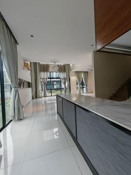 Semi-Detached House for Sale in Seri Kembangan (Selangor) - Josephine Pea LS - Living Room - PropertyGuru.com.my