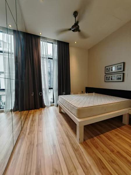 Semi-Detached House for Sale in Seri Kembangan (Selangor) - Josephine Pea LS - Bedroom - PropertyGuru.com.my