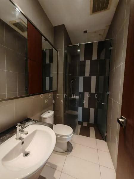 Semi-Detached House for Sale in Seri Kembangan (Selangor) - Josephine Pea LS - Bathroom - PropertyGuru.com.my