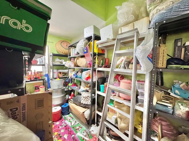 2-storey Terraced House for Sale in Bandar Seri Putra (Bangi) - Fauran Nawawi - PropertyGuru.com.my