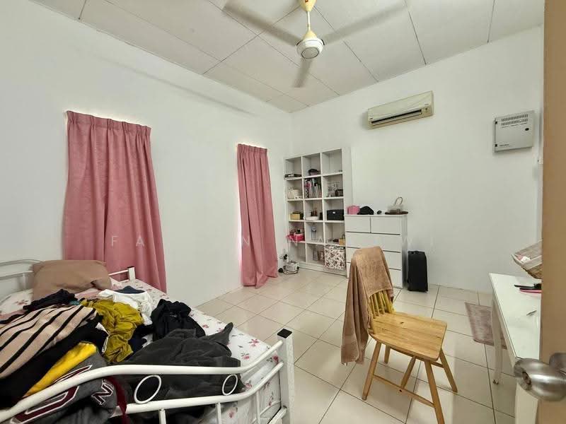 2-storey Terraced House for Sale in Jenjarom (Selangor) - Fauran Nawawi - PropertyGuru.com.my