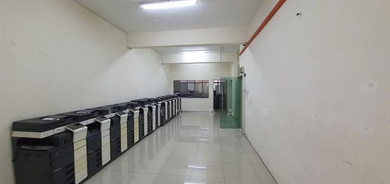 Shop / Office for Sale in Taman Connaught (Cheras) - Kevin Dass - Interior - PropertyGuru.com.my