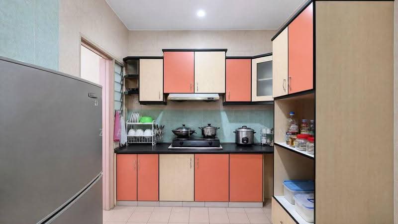 Apartment for Sale at Pangsapuri Mutiara Subang - Zann Fauzan - Kitchen - PropertyGuru.com.my