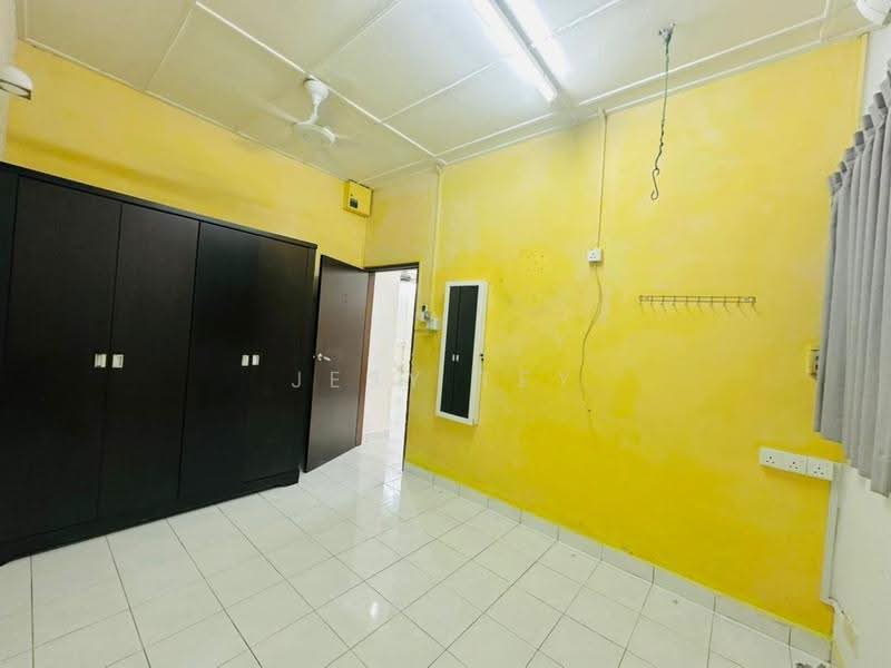Rumah Teres 1-Tingkat untuk Dijual di Taman Bukit Rinting (Masai) - Jesy Tey - PropertyGuru.com.my