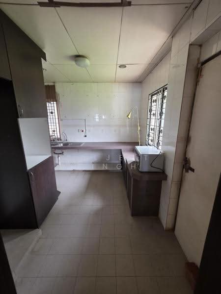 Rumah Teres 2.5-Tingkat untuk Dijual di Gasing Indah (Petaling Jaya) - Baljeet Singh - Kitchen - PropertyGuru.com.my