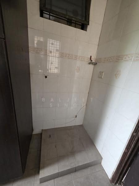 Rumah Teres 2.5-Tingkat untuk Dijual di Gasing Indah (Petaling Jaya) - Baljeet Singh - Interior - PropertyGuru.com.my