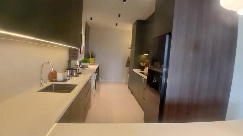 Condominium for Sale at RIA Sunsuria - Shenty Tan - Kitchen - PropertyGuru.com.my