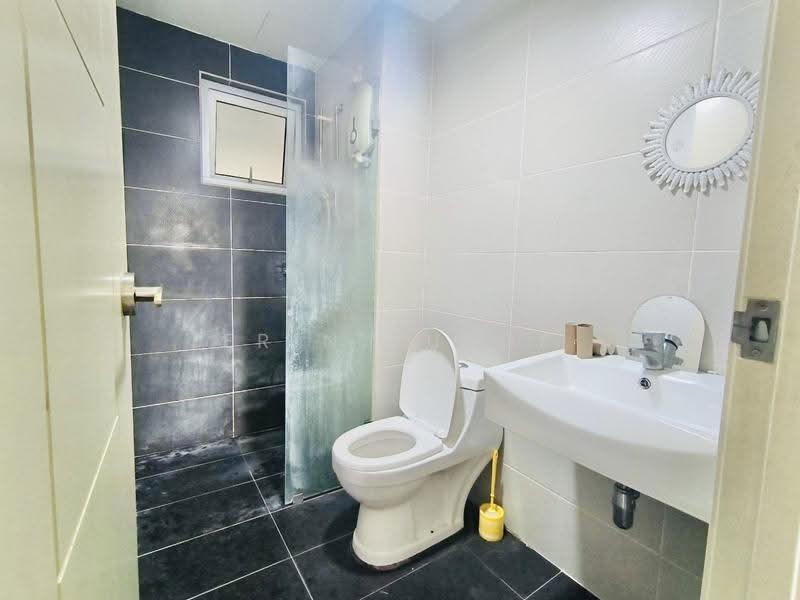 Condominium for Sale at Anyaman Residence - Erin Yusof - Bathroom - PropertyGuru.com.my