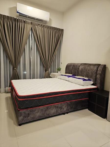 Kediaman Servis untuk Disewa di Core Soho Suite - Jacob Simmon - Bedroom - PropertyGuru.com.my