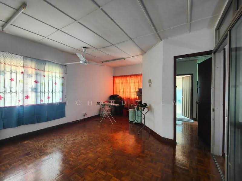 2-storey Terraced House for Sale in Taman Mayang (Petaling Jaya) - Richard Liew - Living Room - PropertyGuru.com.my