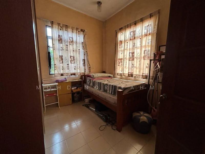 Bungalow House for Sale in Seksyen 8 (Kota Damansara) - Mohd Nor Fahmi - PropertyGuru.com.my
