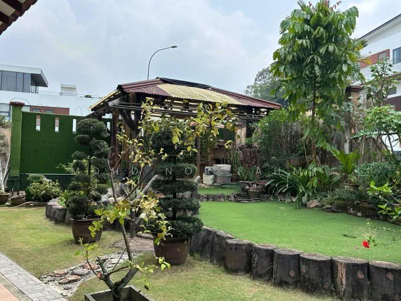 Bungalow House for Sale in Seksyen 8 (Kota Damansara) - Mohd Nor Fahmi - PropertyGuru.com.my