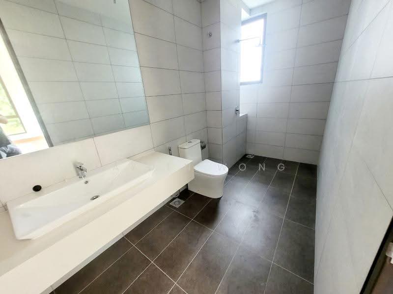 Rumah Kluster untuk Dijual di Bandar Bukit Puchong (Puchong) - Kayden Wong - Bathroom - PropertyGuru.com.my