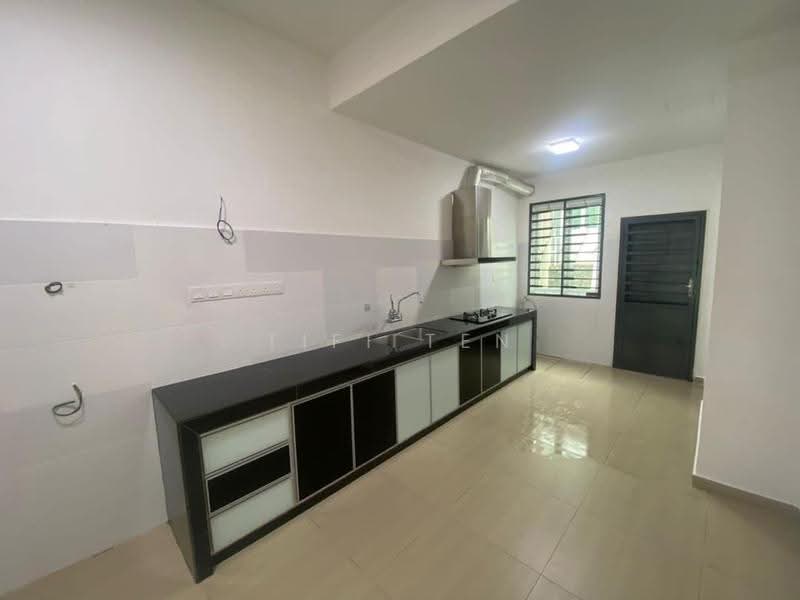 2-storey Terraced House for Rent in Seremban (Negeri Sembilan) - Tifi Ten - Kitchen - PropertyGuru.com.my