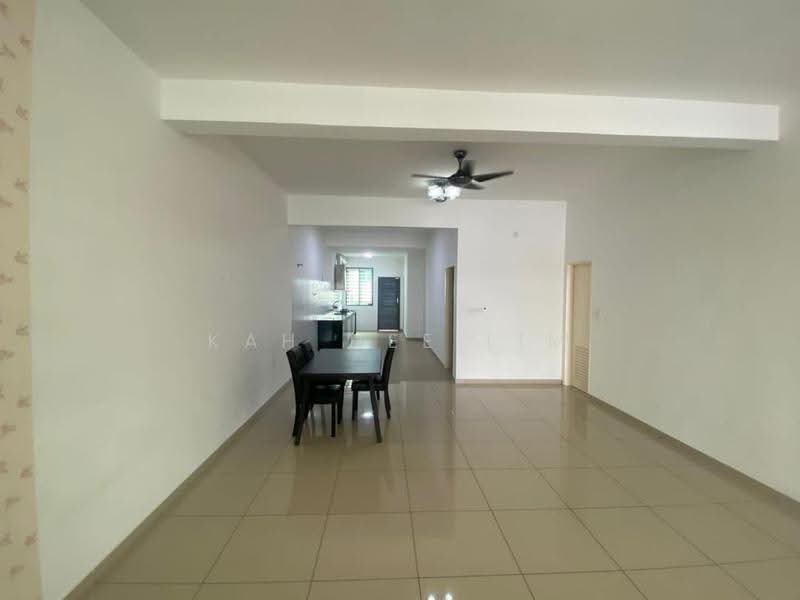Rumah Teres untuk Disewa di Bandar Sri Sendayan (Negeri Sembilan) - Kah Hee Lim - Dining Room - PropertyGuru.com.my