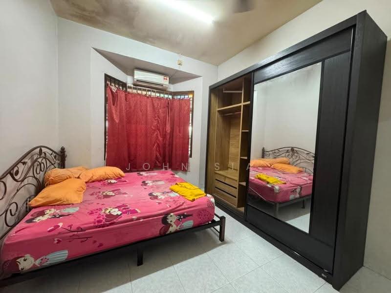 1-storey Terraced House for Sale in Taman Nusa Bestari 2 (Iskandar Puteri (Nusajaya)) - John Sia - Bedroom - PropertyGuru.com.my