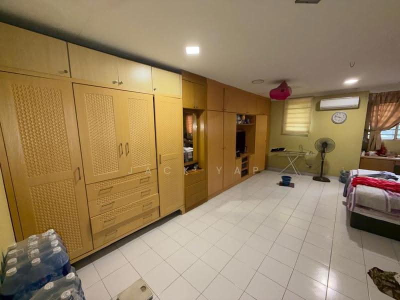 3-storey Terraced House for Sale in Laman Rimbunan (Kepong) - Jack Yap - Bedroom - PropertyGuru.com.my