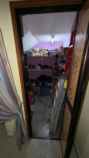 3-storey Terraced House for Sale in Laman Rimbunan (Kepong) - Jack Yap - Interior - PropertyGuru.com.my