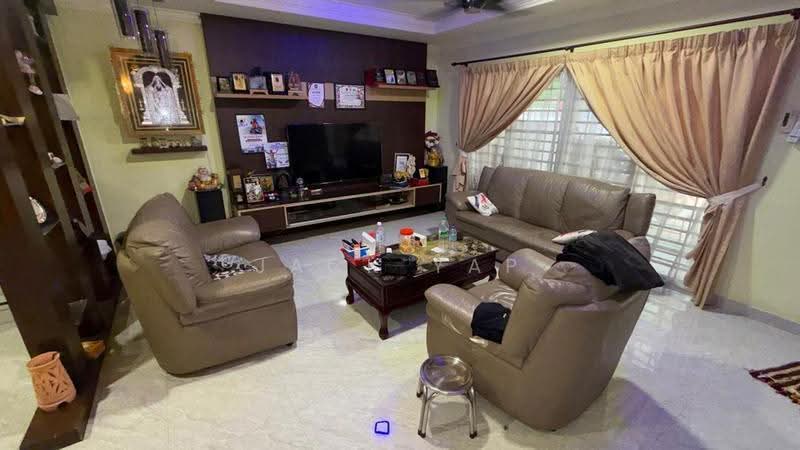 3-storey Terraced House for Sale in Laman Rimbunan (Kepong) - Jack Yap - Living Room - PropertyGuru.com.my