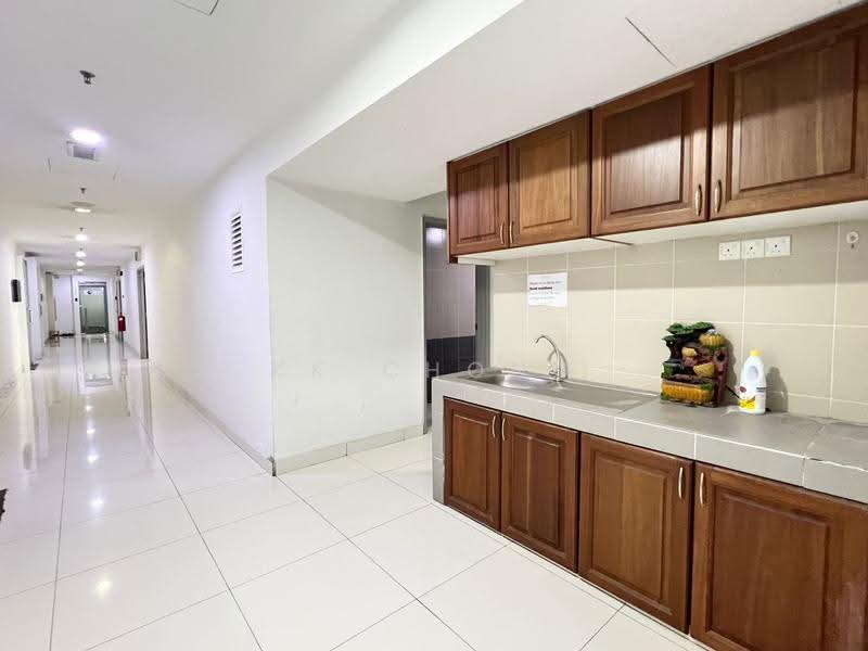 Office for Rent in Bandar Sri Damansara (Selangor) - KK Chong - Corridor - PropertyGuru.com.my