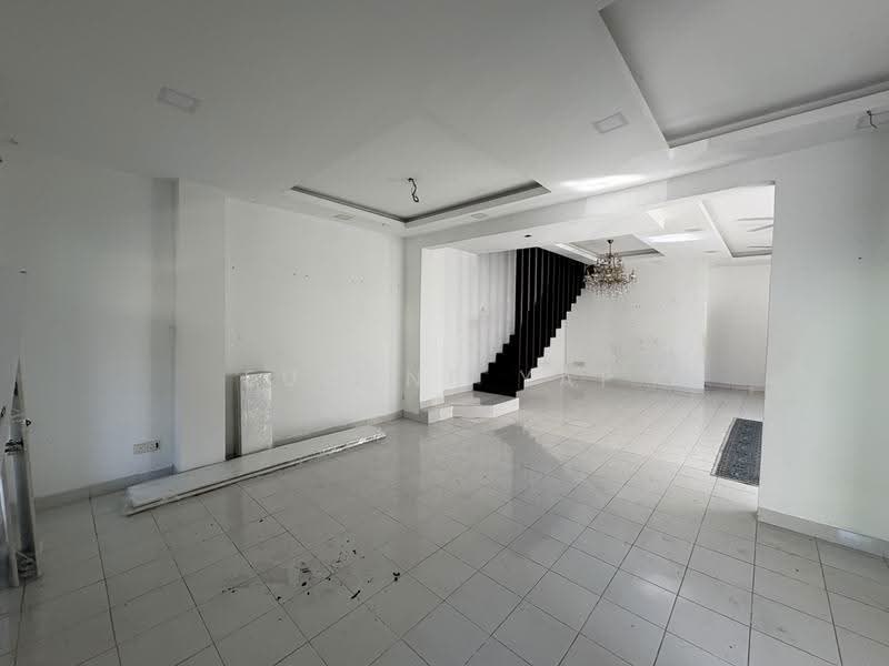Condominium for Sale at Mount Karunmas - Eugene Yap - Living Room - PropertyGuru.com.my