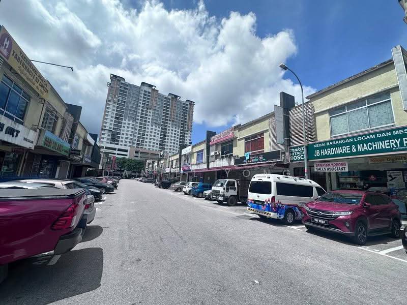 Kedai untuk Dijual di Larkin (Johor Bahru) - Daniel Yong - Exterior - PropertyGuru.com.my