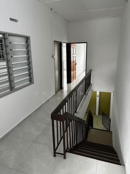 2-storey Terraced House for Sale in George Town (Penang) - Sherlene Choo - Corridor - PropertyGuru.com.my