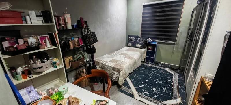 Rumah Teres 1.5-Tingkat untuk Dijual di Seksyen 7 (Kota Damansara) - Victor Liew - Bedroom - PropertyGuru.com.my