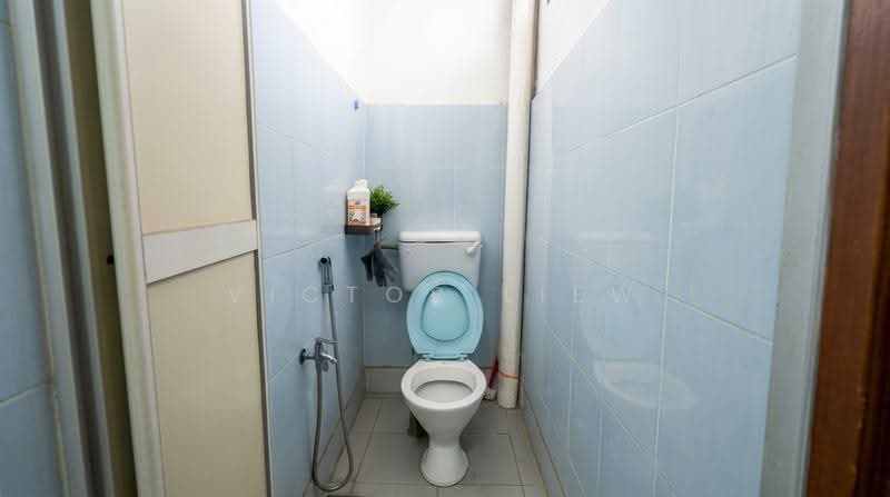 Rumah Teres 1.5-Tingkat untuk Dijual di Seksyen 7 (Kota Damansara) - Victor Liew - Bathroom - PropertyGuru.com.my