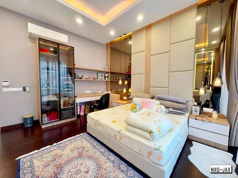 Semi-Detached House for Sale in Setia Alam (Selangor) - Jennie Chew - Bedroom - PropertyGuru.com.my