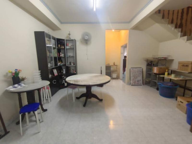2-storey Terraced House for Sale in Taman Overseas Union (Taman Oug) (Jalan Klang Lama (Old Klang Road)) - Carole Teh - Living Room - PropertyGuru.com.my