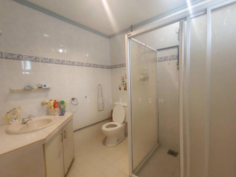 2-storey Terraced House for Sale in Taman Overseas Union (Taman Oug) (Jalan Klang Lama (Old Klang Road)) - Carole Teh - Bathroom - PropertyGuru.com.my