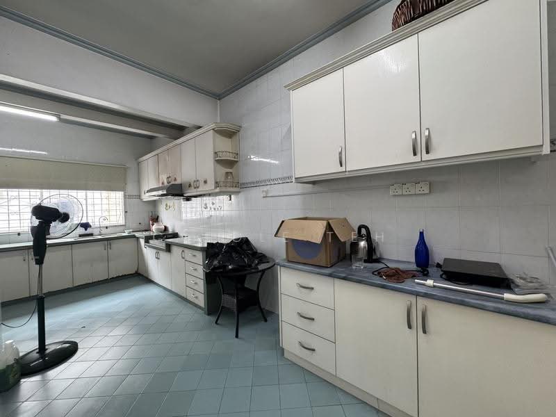 2-storey Terraced House for Sale in Taman Overseas Union (Taman Oug) (Jalan Klang Lama (Old Klang Road)) - Carole Teh - Kitchen - PropertyGuru.com.my