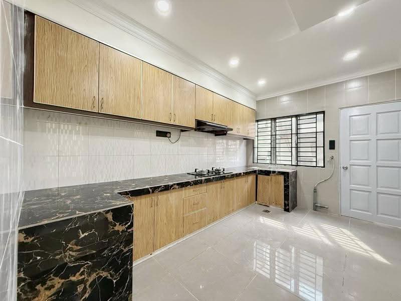 Rumah Teres 2-Tingkat untuk Dijual di Taman Melati (Setapak) - Afiqah zaidi - Kitchen - PropertyGuru.com.my