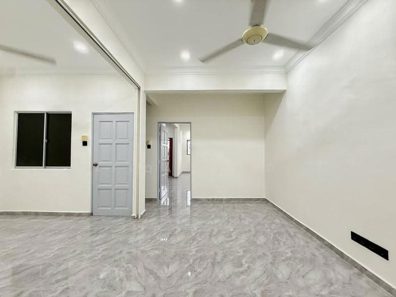 Rumah Teres 2-Tingkat untuk Dijual di Taman Melati (Setapak) - Afiqah zaidi - Living Room - PropertyGuru.com.my