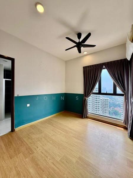 Condominium for Sale at Royal Strand @ Country Garden Danga Bay - John Sia - Bedroom - PropertyGuru.com.my