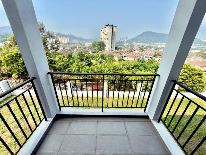 3-storey Terraced House for Sale in Ukay Bistari (Ulu Kelang) - Tasya Ruslan - Balcony - PropertyGuru.com.my