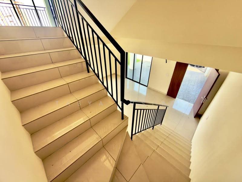 3-storey Terraced House for Sale in Ukay Bistari (Ulu Kelang) - Tasya Ruslan - Interior - PropertyGuru.com.my