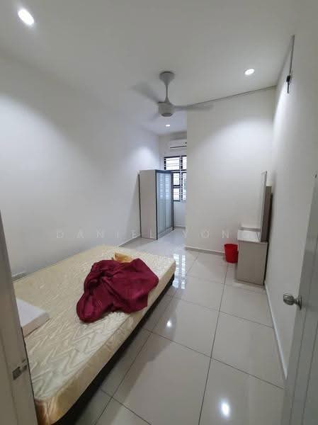 Rumah Teres 2-Tingkat untuk Dijual di Kempas Utama (Tebrau) - Daniel Yong - Bedroom - PropertyGuru.com.my