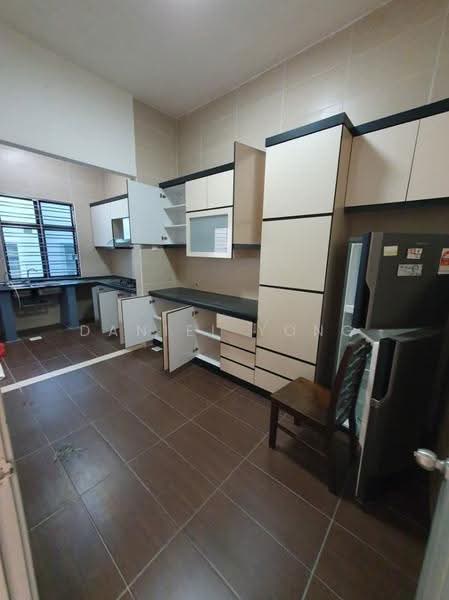 Rumah Teres 2-Tingkat untuk Dijual di Kempas Utama (Tebrau) - Daniel Yong - Kitchen - PropertyGuru.com.my