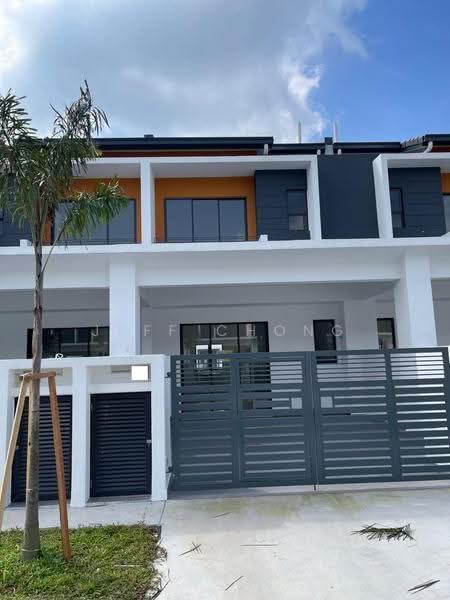 2-storey Terraced House for Sale in Telok Panglima Garang (Selangor) - Jeff Chong - Exterior - PropertyGuru.com.my