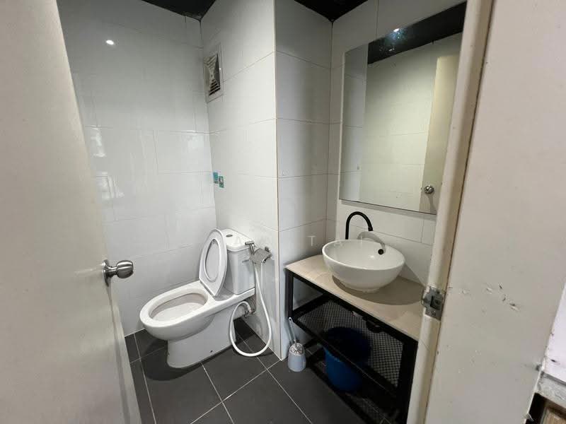 Kondominium untuk Disewa di My Loft @ Empire City - Alan Tai - Bathroom - PropertyGuru.com.my