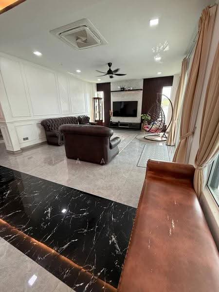 Bungalow House untuk Dijual di Bandar Mahkota Cheras (Cheras) - ITA AHMAT - Living Room - PropertyGuru.com.my