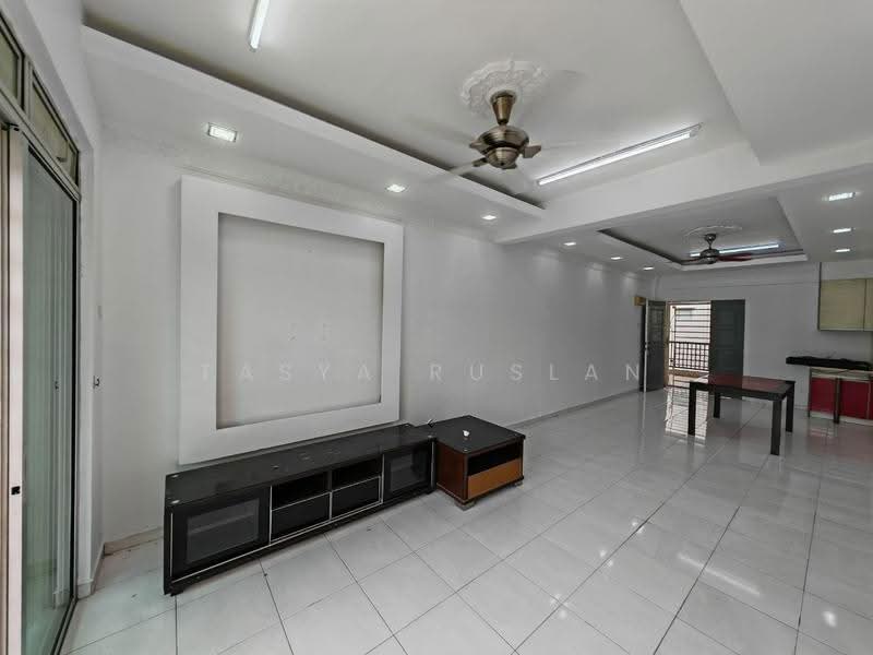 Pangsapuri untuk Dijual di Desajaya Villa - Tasya Ruslan - PropertyGuru.com.my